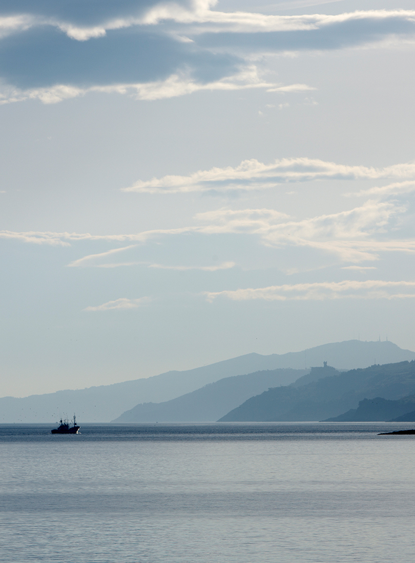 Vista de San Sebastián desde el mar.
