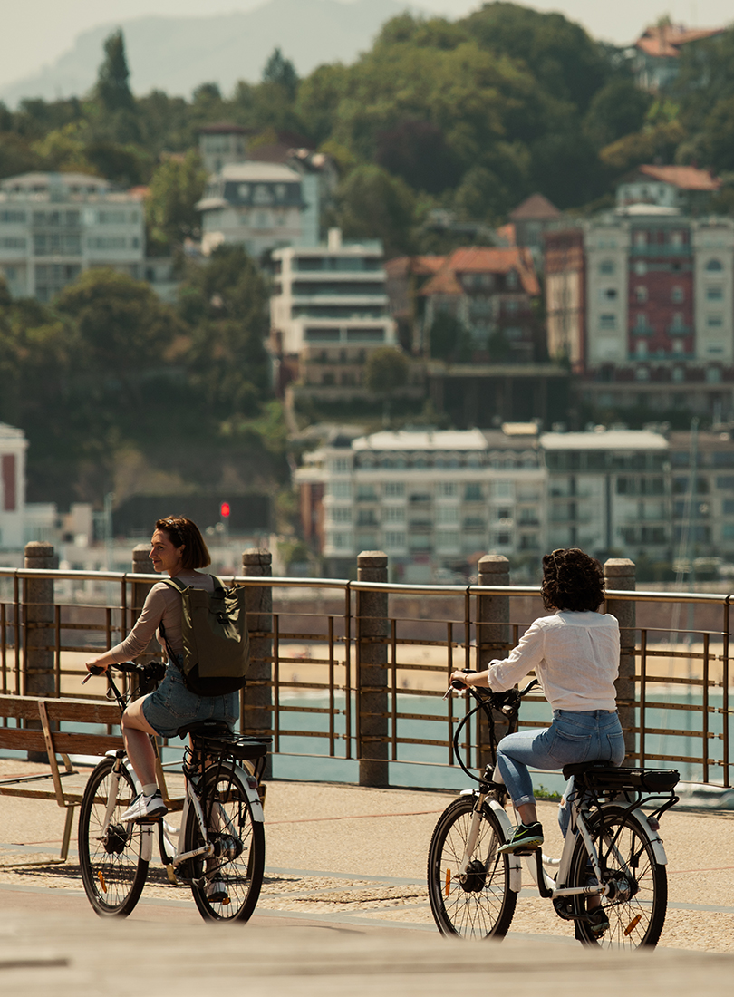 Experience San Sebastián with Ikusnahi Tours.