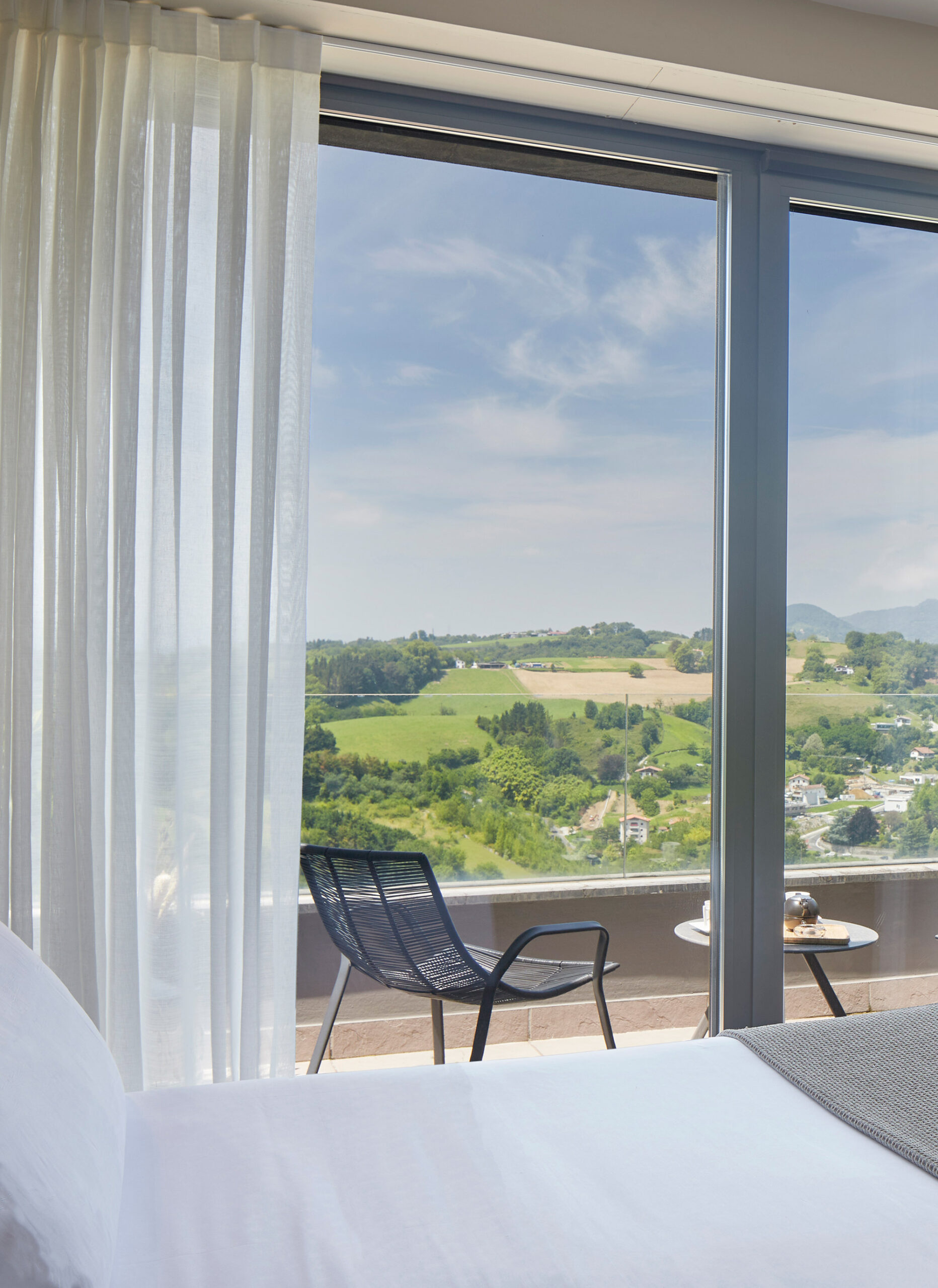 FeelFree STAYS Basoa. Apartahotel en Miramon, en San Sebastián.